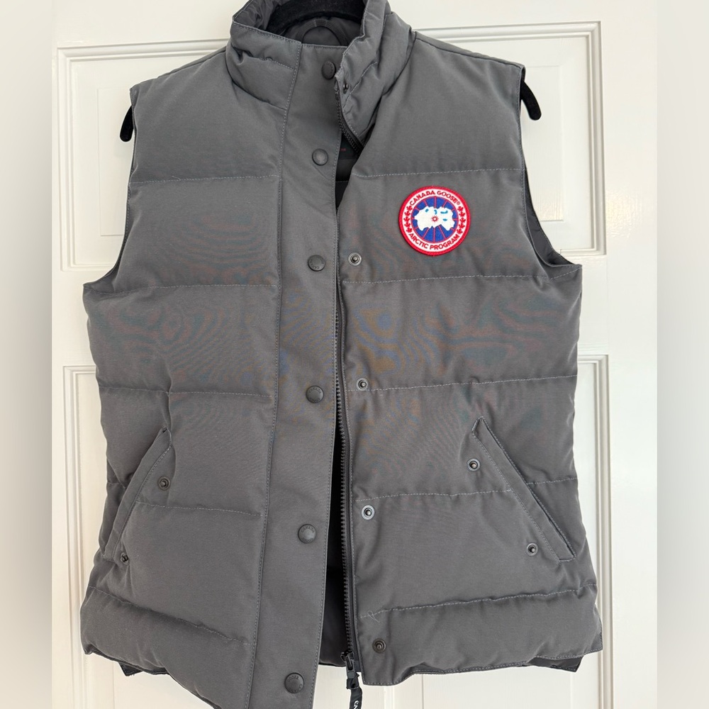 Canada Goose Puffer Vest (lightly worn)